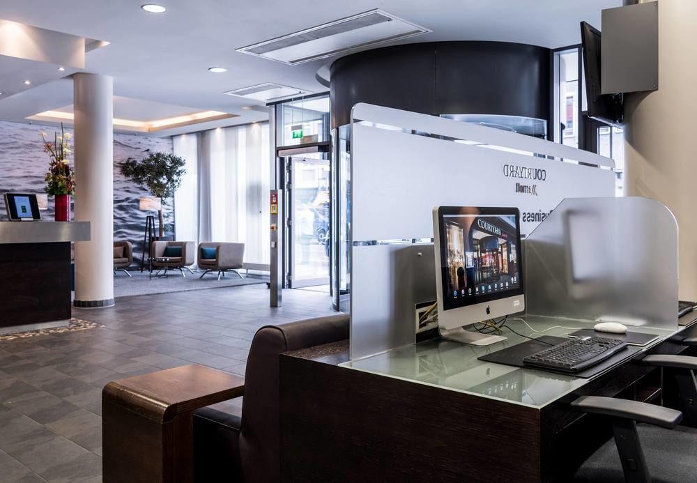 Courtyard By Marriott Center 4*