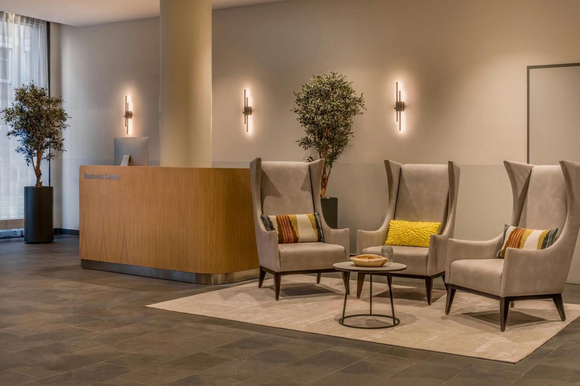 Hotel Courtyard By Marriott Center Munich