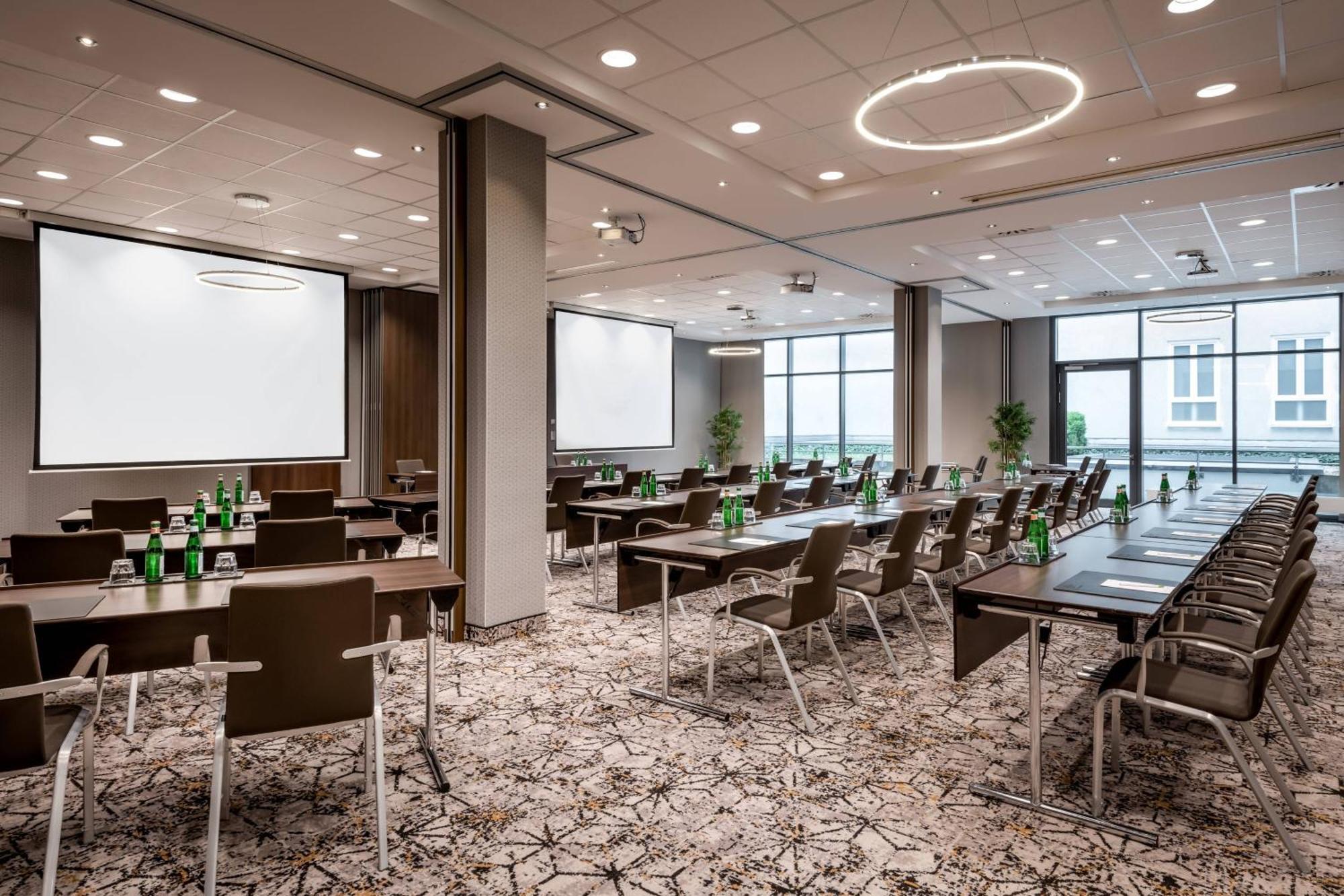 Hotel Courtyard By Marriott Center Munich